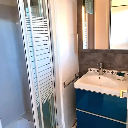 Plain-pied Jardin 6 Personnes Clim Vue Parking Wifi Terrasse Piscine Dans La Saint-Pierre-la-Mer (Aude)