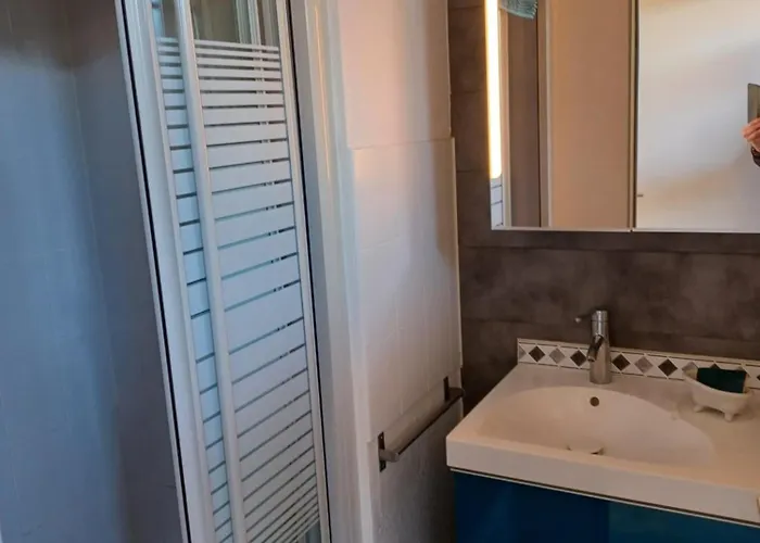 Plain-pied Jardin 6 Personnes Clim Vue Parking Wifi Terrasse Piscine Dans La * Saint-Pierre-la-Mer (Aude)