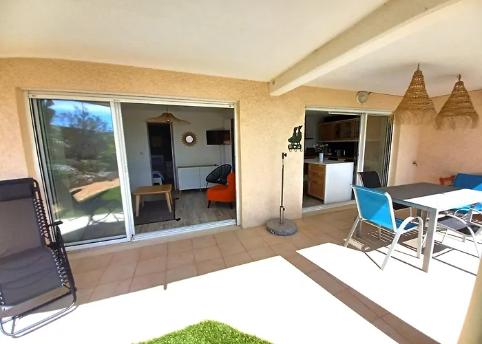 公寓 Plain-pied Jardin 6 Personnes Clim Vue Parking Wifi Terrasse Piscine Dans La